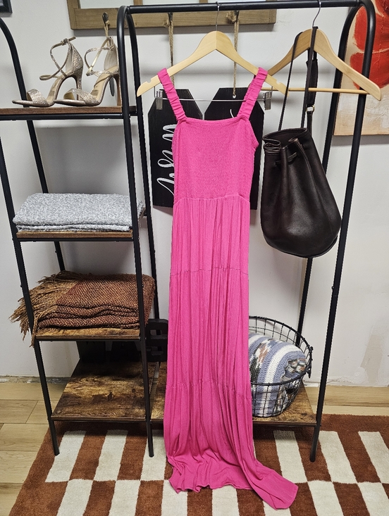 Rue21 Dresses & Skirts - NWT Rue 21 Maxi Sundress with Ruffle Straps
